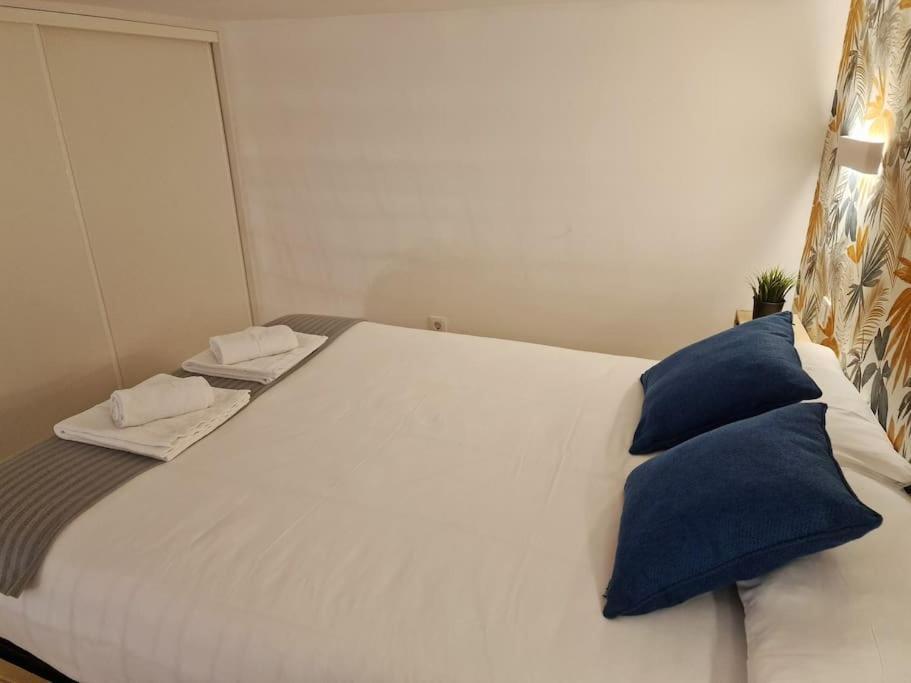 Ferienwohnung Mediodia Chica Apartamento Tipo Loft En La Latina Madrid Exterior foto