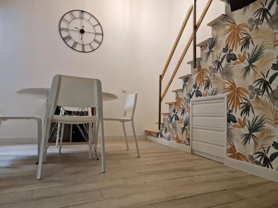 Ferienwohnung Mediodia Chica Apartamento Tipo Loft En La Latina Madrid Exterior foto