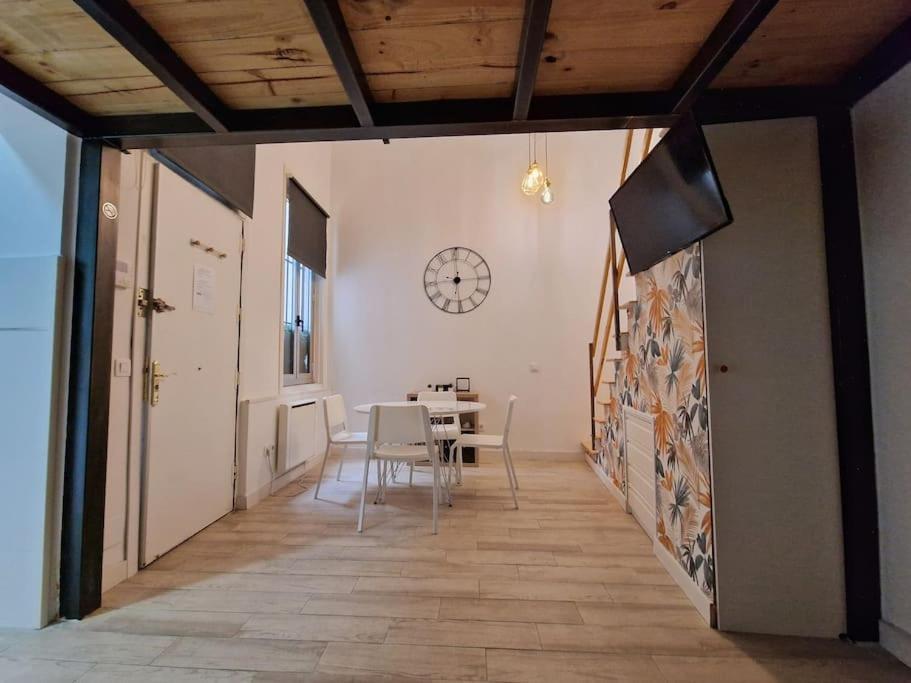 Ferienwohnung Mediodia Chica Apartamento Tipo Loft En La Latina Madrid Exterior foto